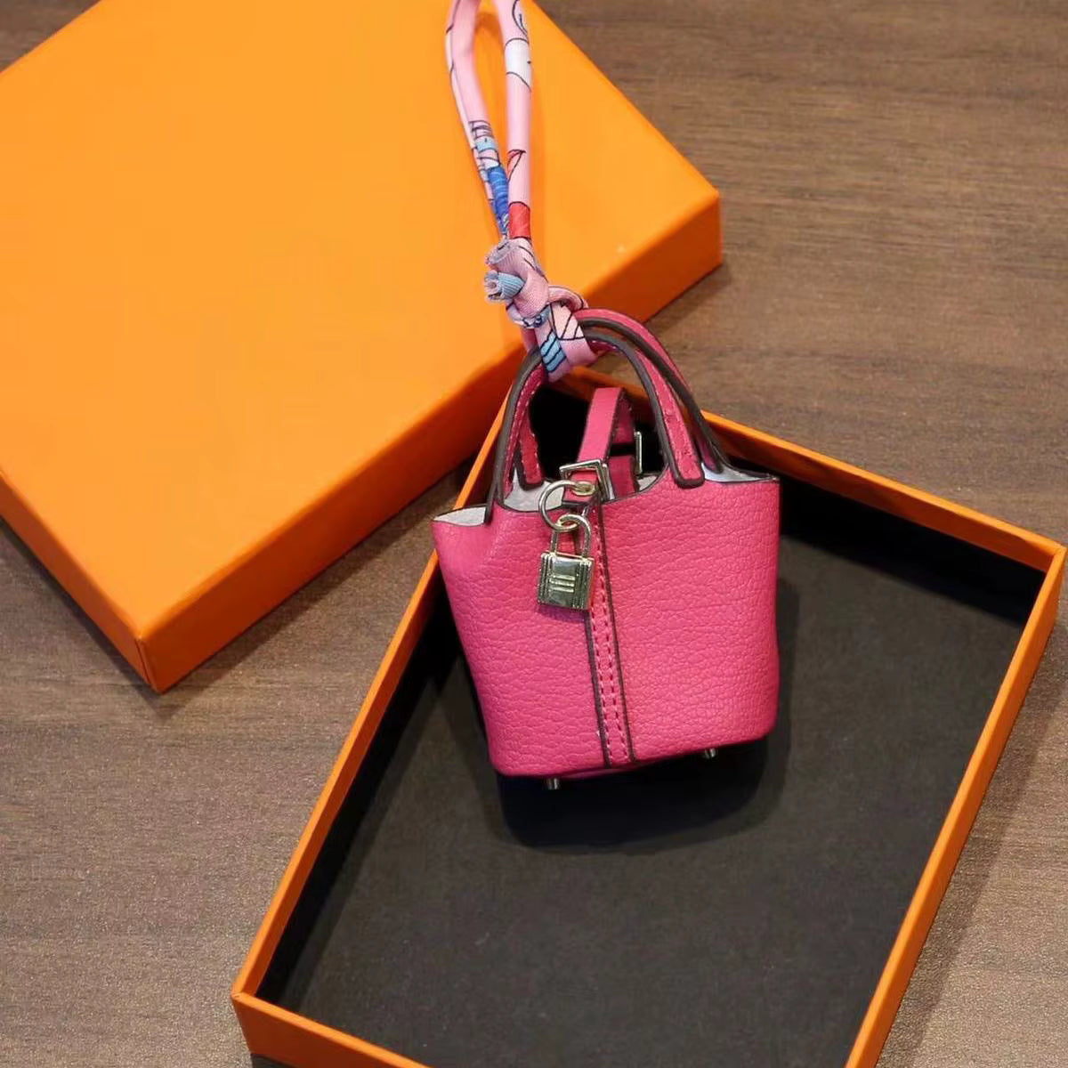 Mini Charm Bag - by Miniatures 2