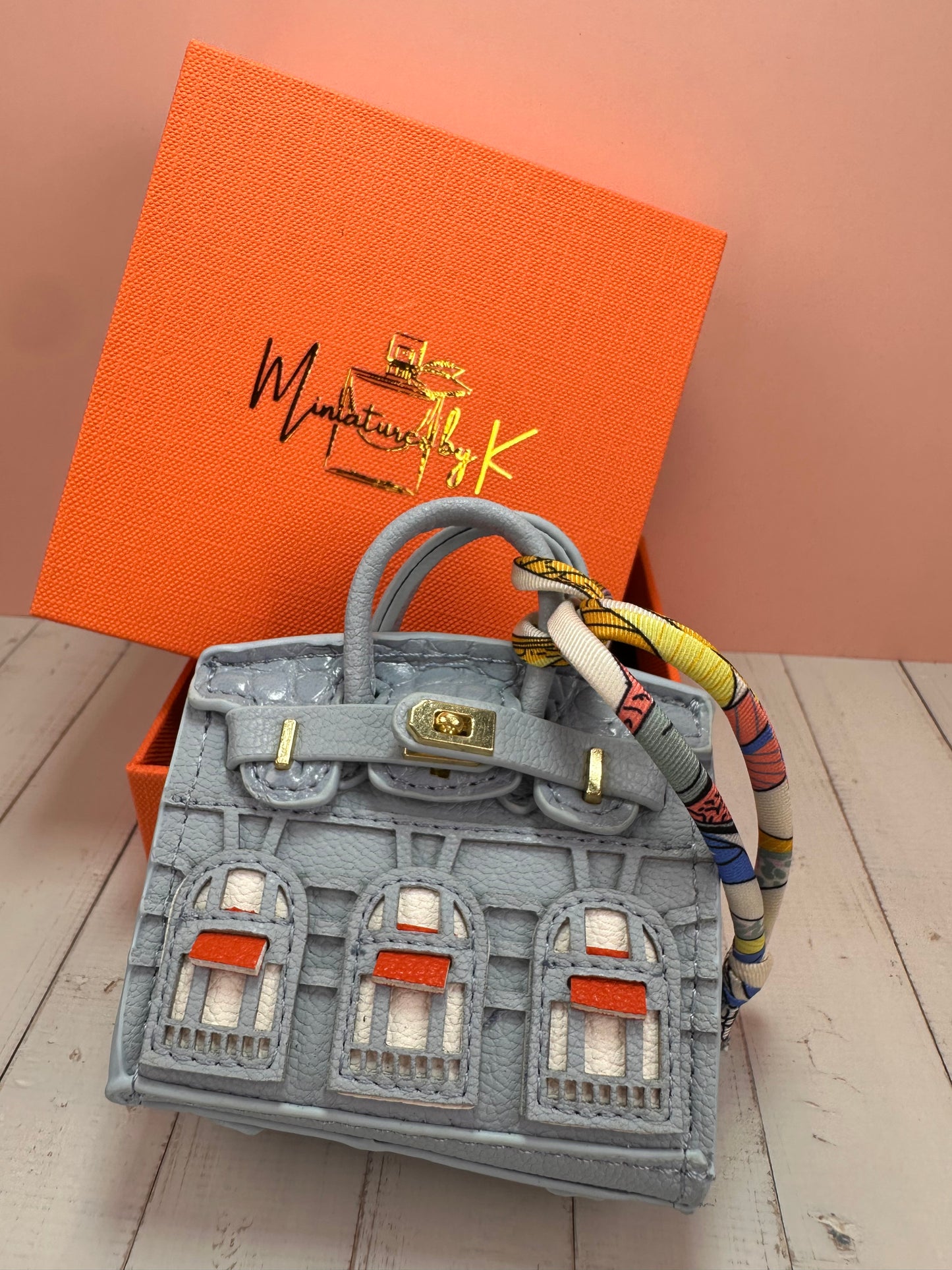 Mini Charm Bag – by Miniatures 1