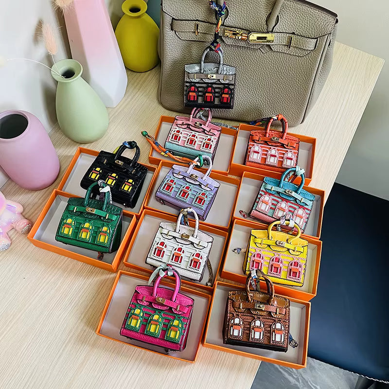 Mini Charm Bag – by Miniatures 1